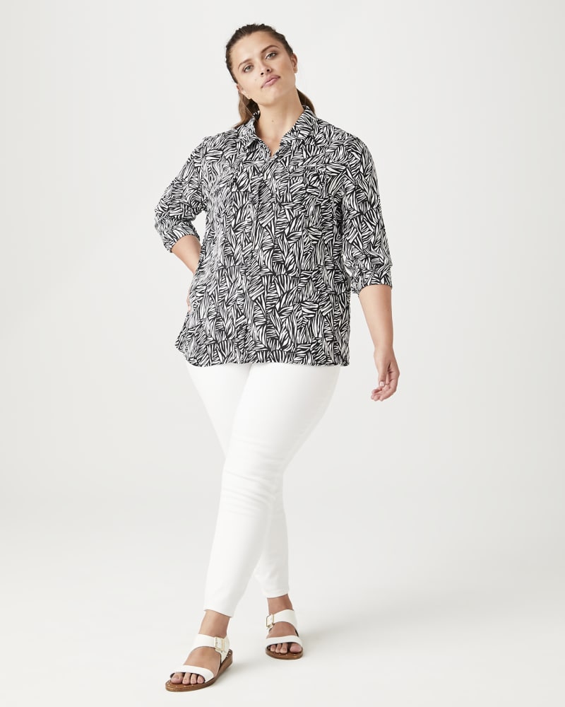 Plus size model with hourglass body shape wearing Camilla Button-Down Blouse by Ryan Wylde | Dia&Co | dia_product_style_image_id:143637